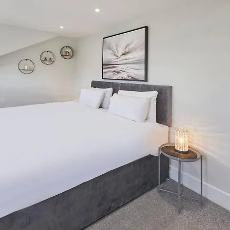Lejlighed Grace's Loft - Near - Wifi - Sleeps 3