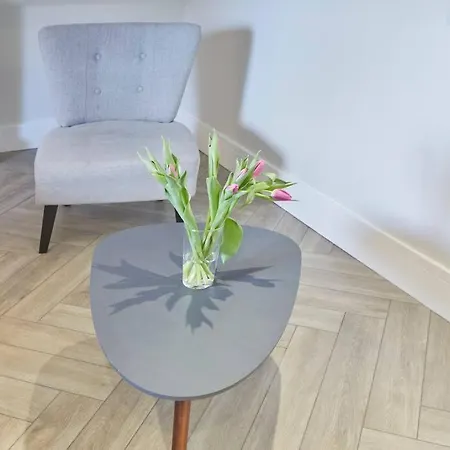 Grace's Loft - 1 Bed *