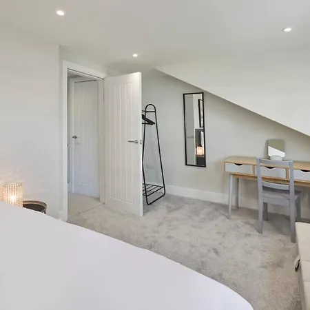 Grace's Loft - 1 Bed 스카버러