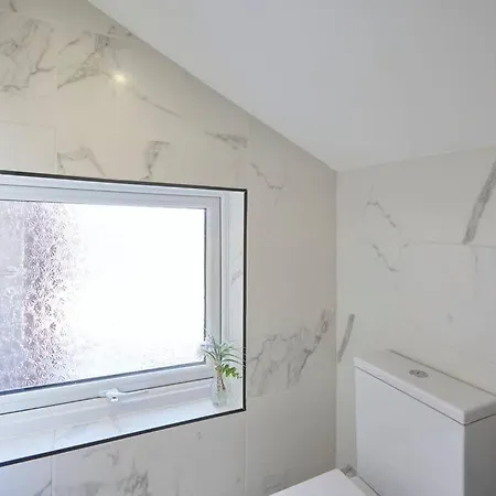 Grace's Loft - 1 Bed סקארבורו