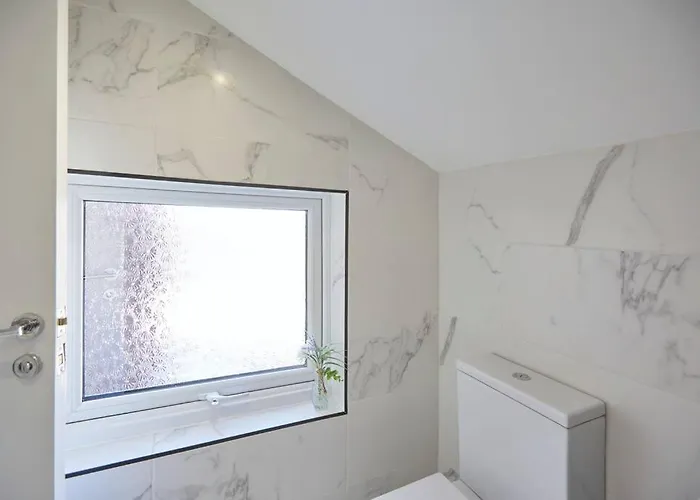 Grace's Loft - 1 Bed 스카버러